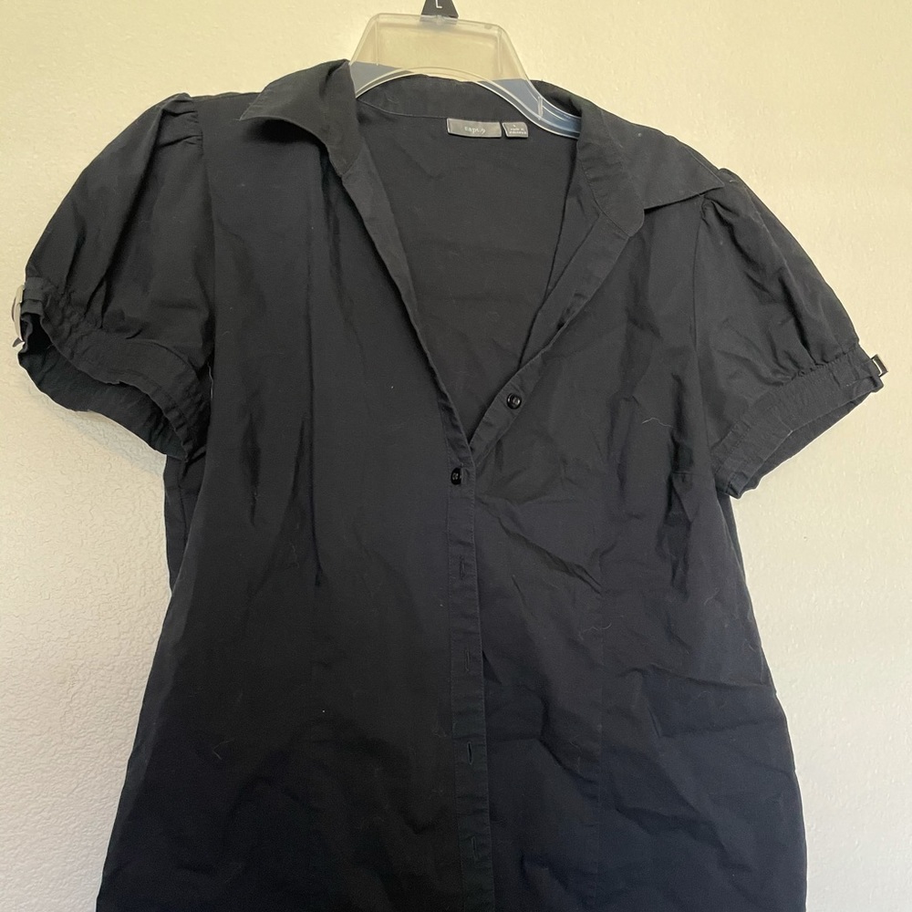 Gently used short sleeve dress shirt
